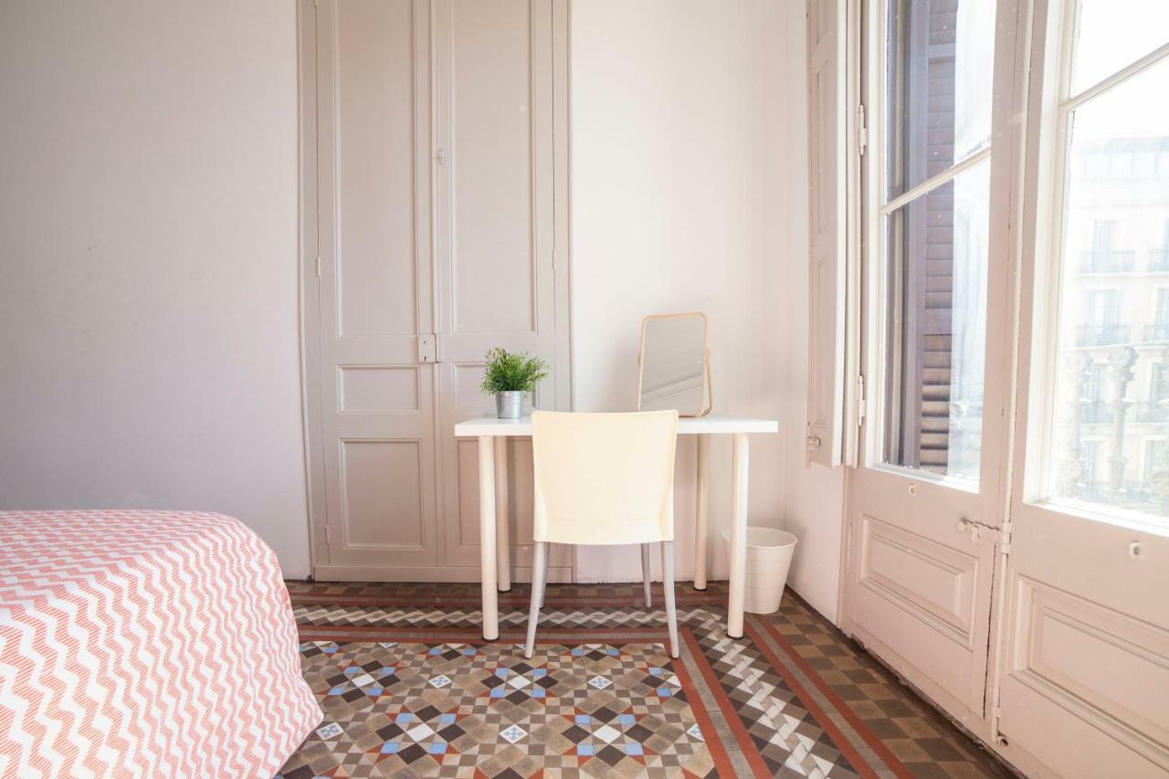 B21-Apartamento Modernista Para Grupos Barcelone Extérieur photo